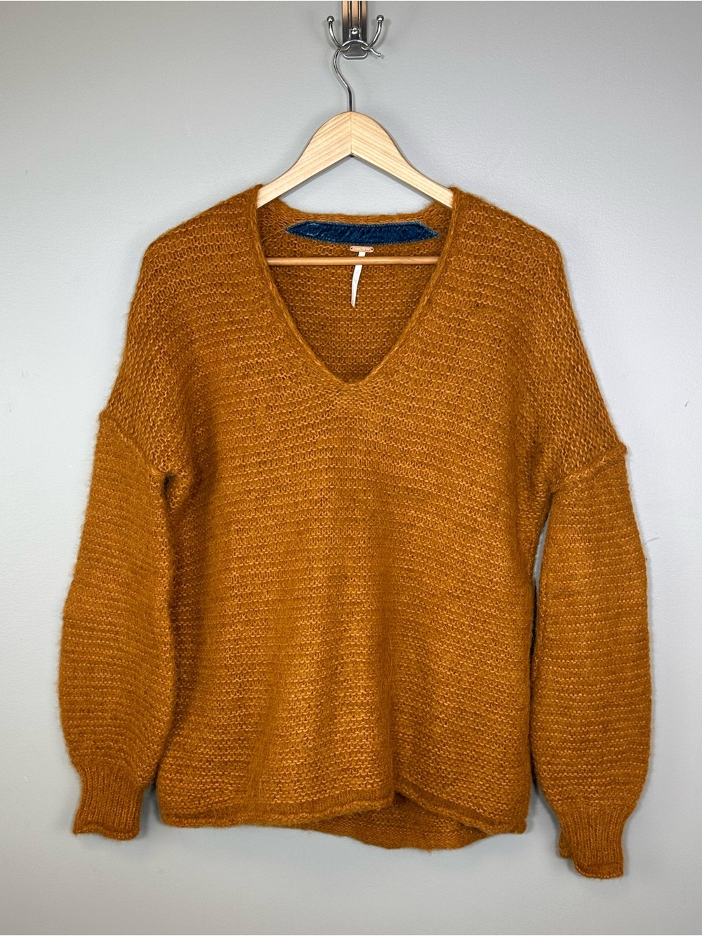 Free People All Mine Oversized Alpaca Cotton Sweater Orange Rust XS Cozy V-Neck